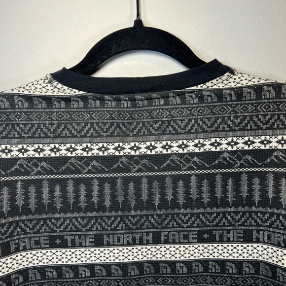 North Face Women's Holiday Nordic Waffle Shirt Black  Base Layer Athletic  Small - Picture 11 of 14